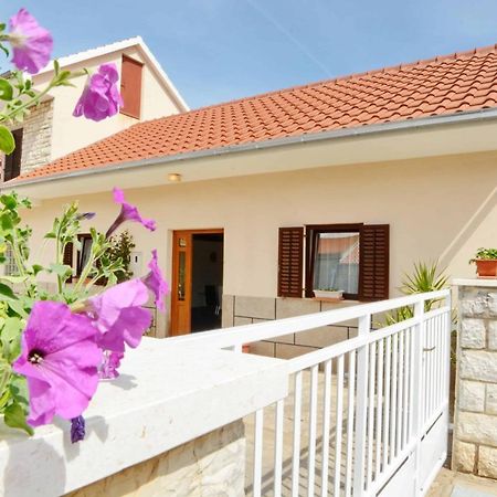 Apartman Verde Pridraga Buitenkant foto